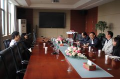 上海通用汽车武汉分公司来我校考察